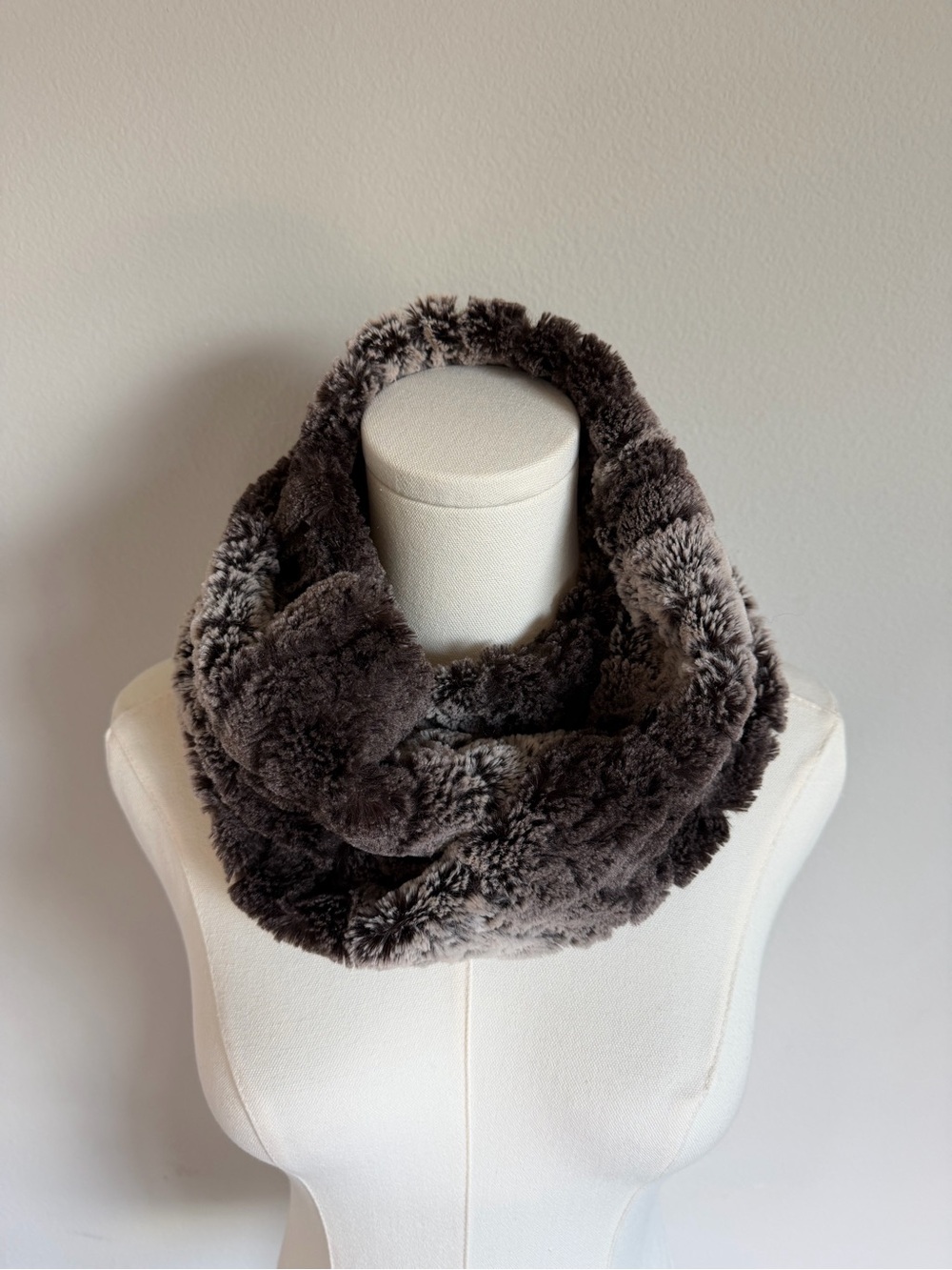 Pandemonium Luxury Faux Fur Neck Warmer Mocha Cowl
